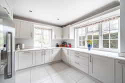 Images for The Avenue, Chobham, GU24