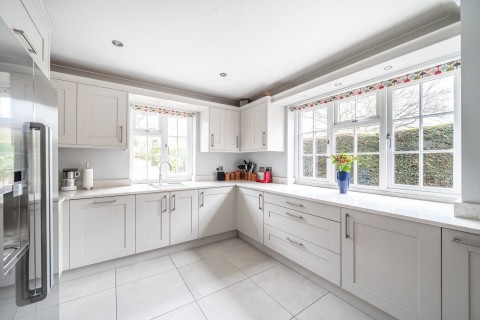 Click the photo for more details of The Avenue, Chobham, GU24