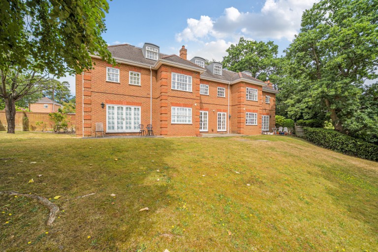 Images for Hook Heath, Woking