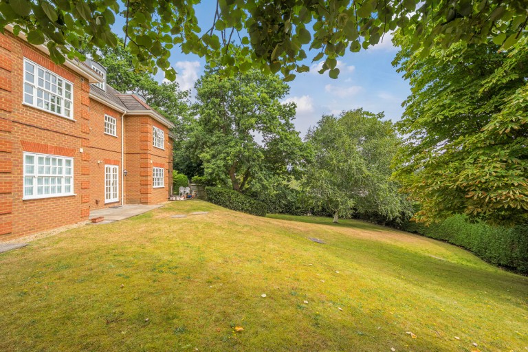 Images for Hook Heath, Woking