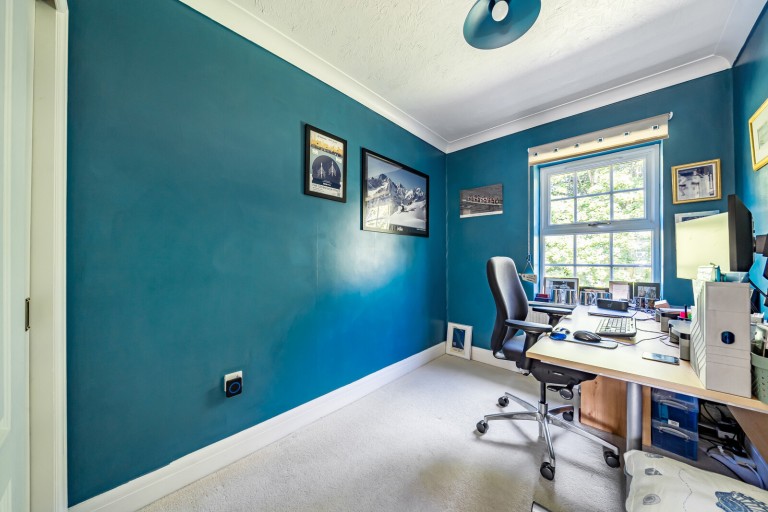 Images for Allen House Park, Hook Heath, Surrey