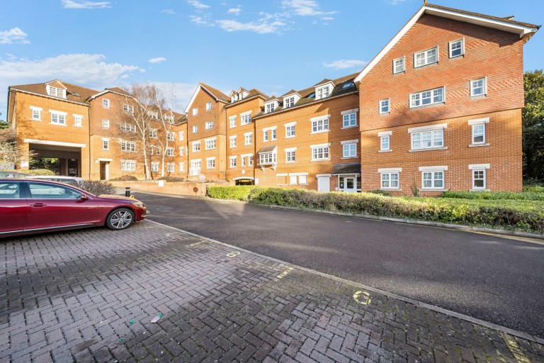 Images for Heathside Road, Woking