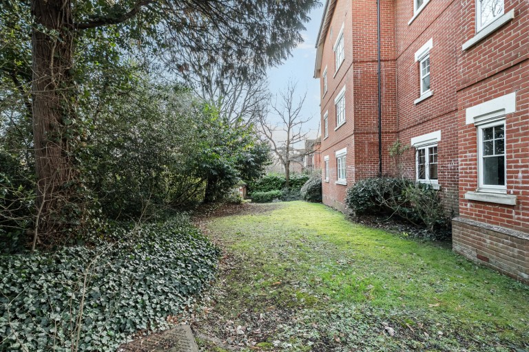 Images for Heathside Road, Woking