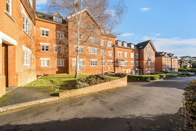 Images for Heathside Road, Woking