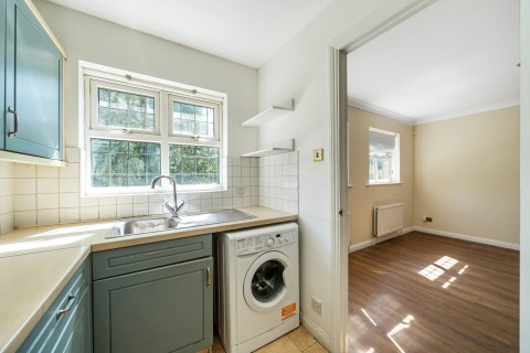 Click the photo for more details of Knaphill, Woking, Surrey