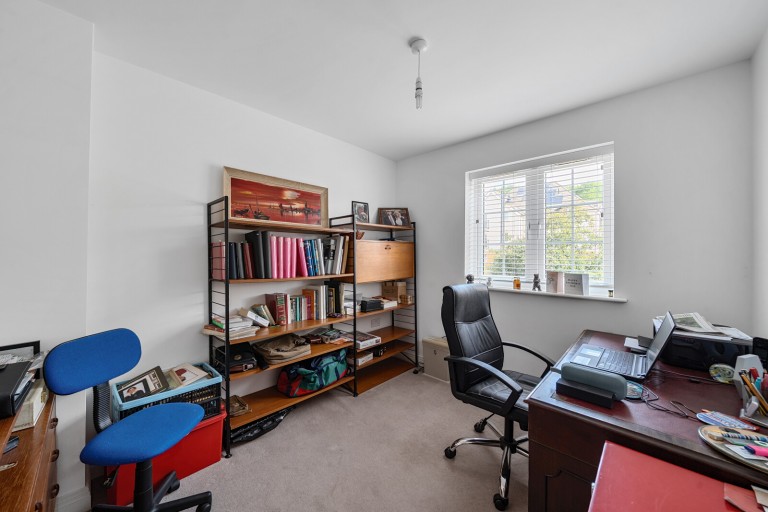 Images for Knaphill, Woking, Surrey