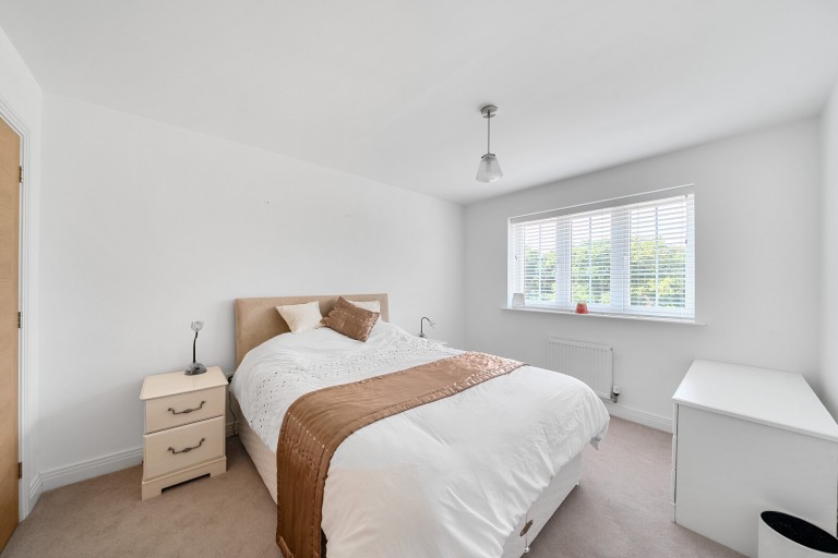 Images for Knaphill, Woking, Surrey