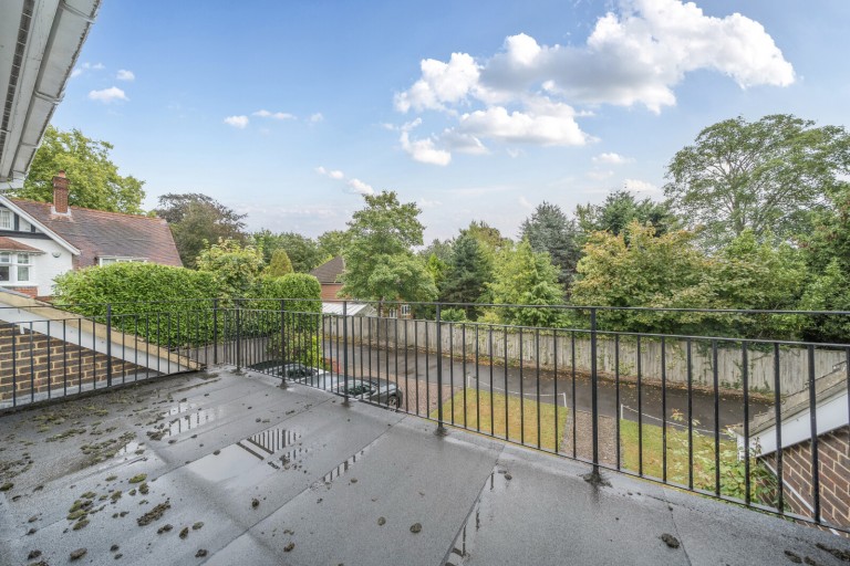 Images for Woodlawn Grove, Horsell, Woking