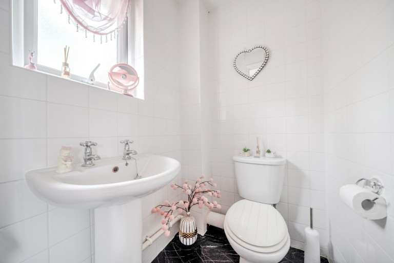 Images for Woking, St Johns