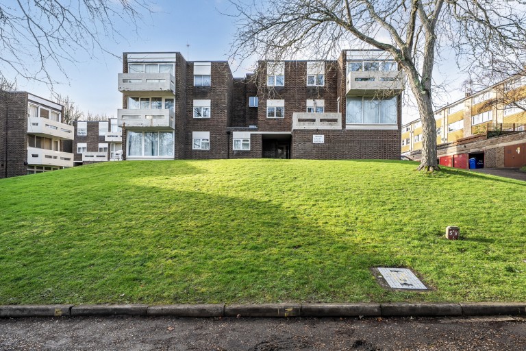 Images for Woking, Surrey