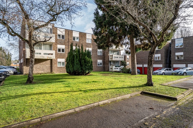 Images for Woking, Surrey