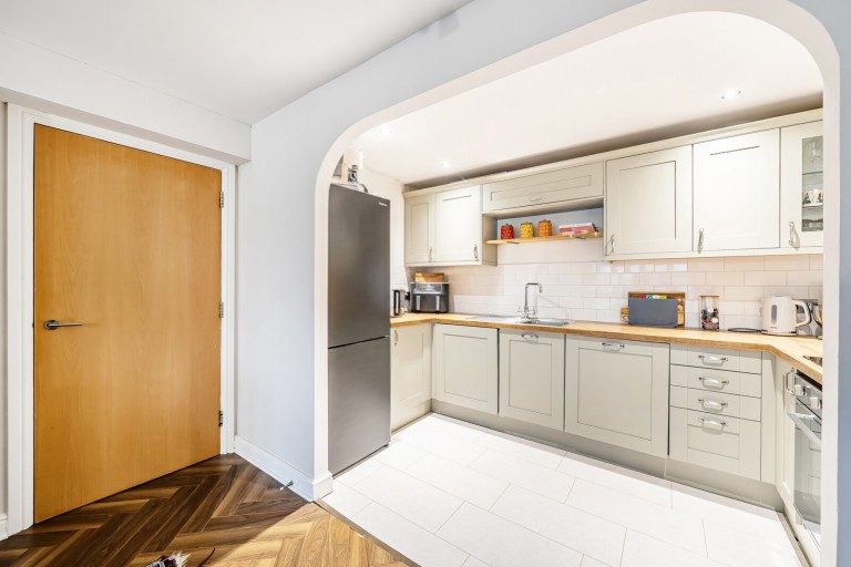 Images for Woking, Surrey