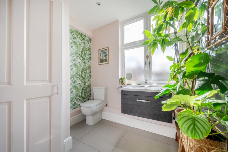 Images for Horsell, Woking, Surrey