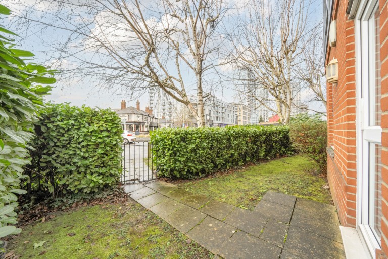 Images for Heathside Road, Woking, Surrey