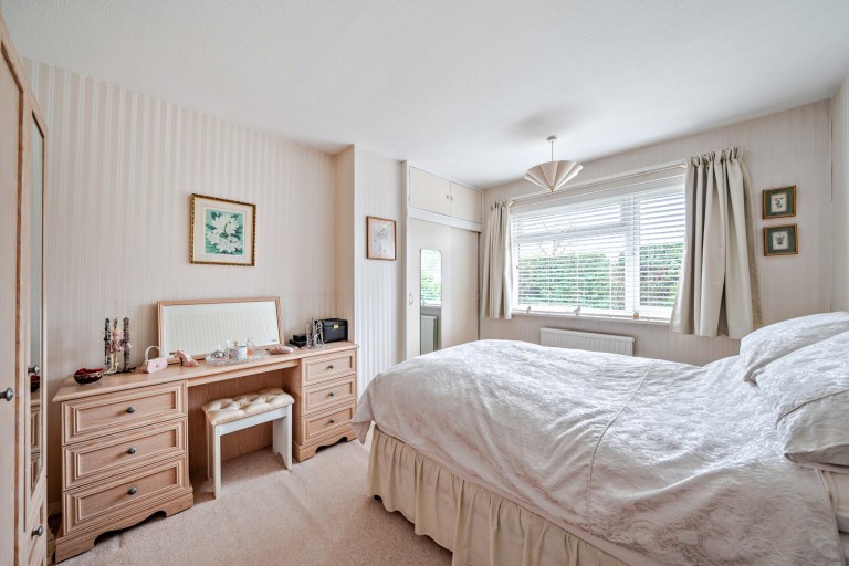 Images for Graylands Close, Horsell, Surrey