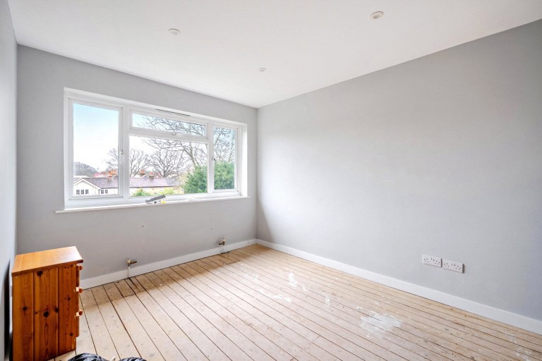 Images for Burnt Common Close, Ripley, Surrey