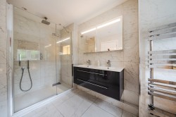 Images for Hale End, Hook Heath, Woking