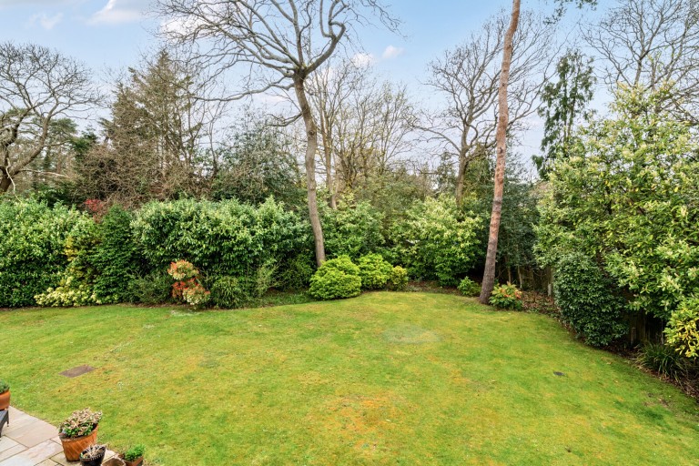 Images for Hale End, Hook Heath, Woking