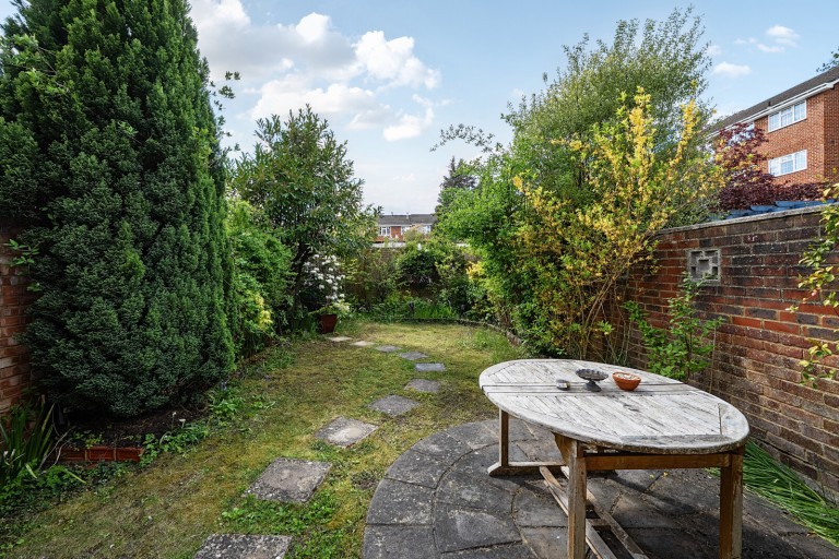 Images for Belgrave Manor, Woking, Surrey