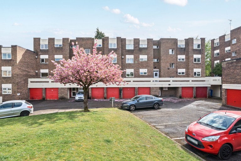 Images for Fairview Avenue, Woking