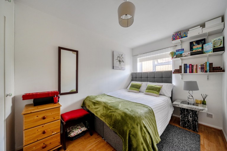 Images for Knaphill, Woking, Surrey