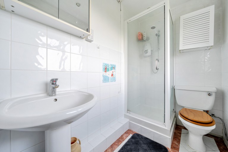 Images for Knaphill, Woking, Surrey
