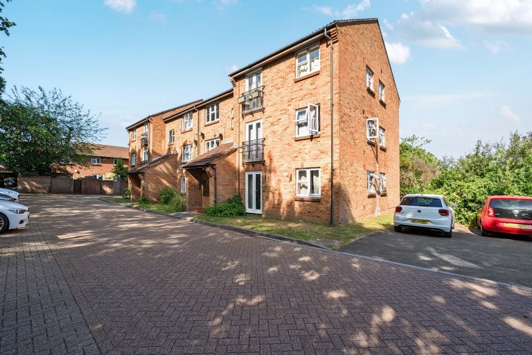 Images for Azalea Court, Woking