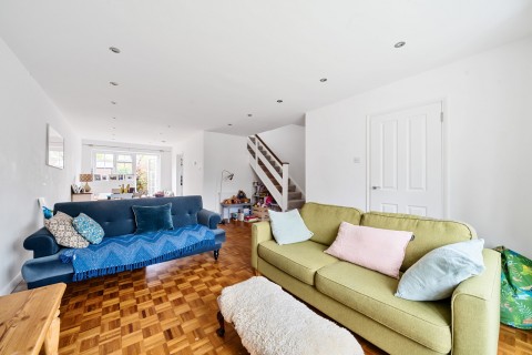 Click the photo for more details of Cheniston Close, West Byfleet, KT14