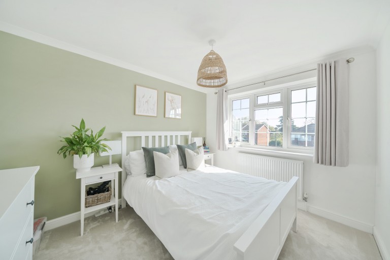 Images for Midhope Gardens, Woking, GU22