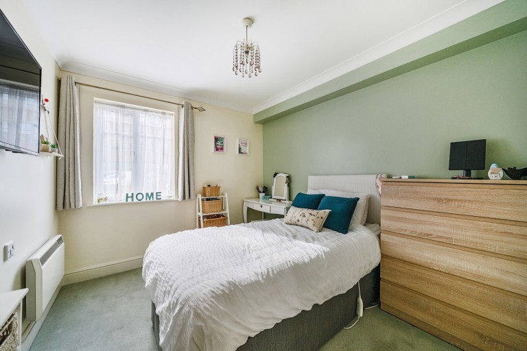 Images for York Road, Woking, Surey