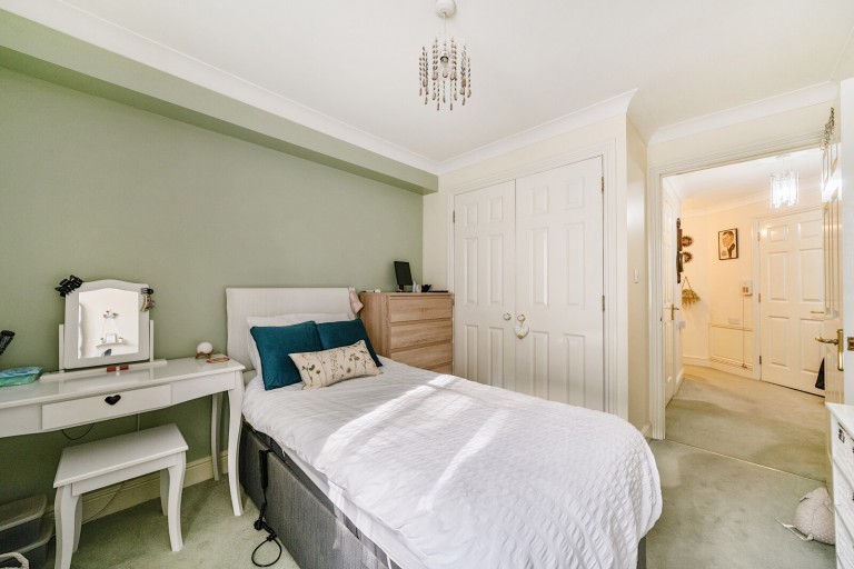 Images for York Road, Woking, Surey