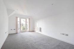 Images for Old Woking Road, West Byfleet, KT14