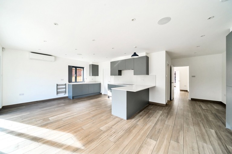 Images for Kingsway Avenue, Woking, Surrey, GU21