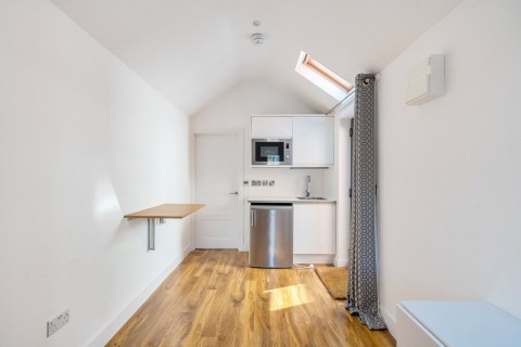 Click the photo for more details of Summerhayes Close, Horsell, Surrey
