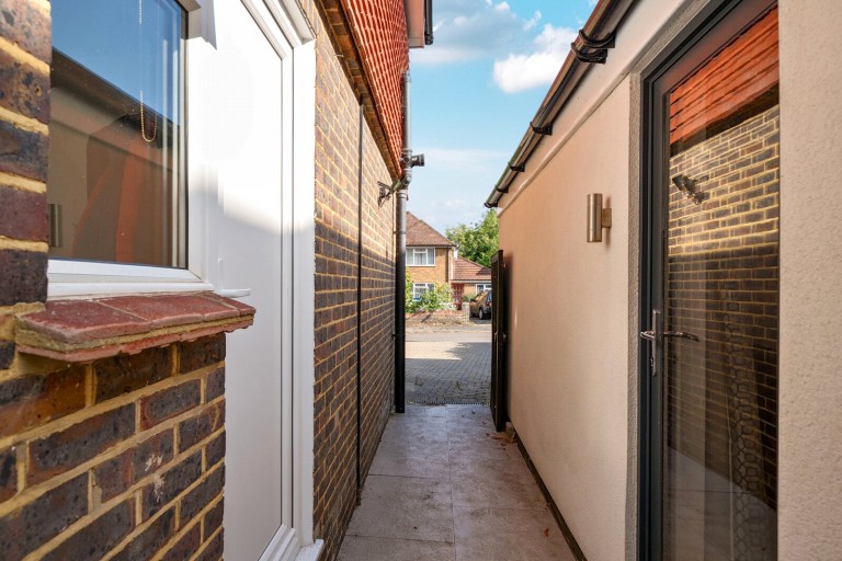 Images for Summerhayes Close, Horsell, Surrey