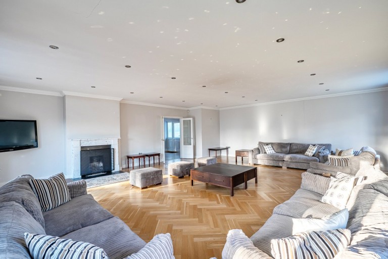 Images for Woking, Surrey