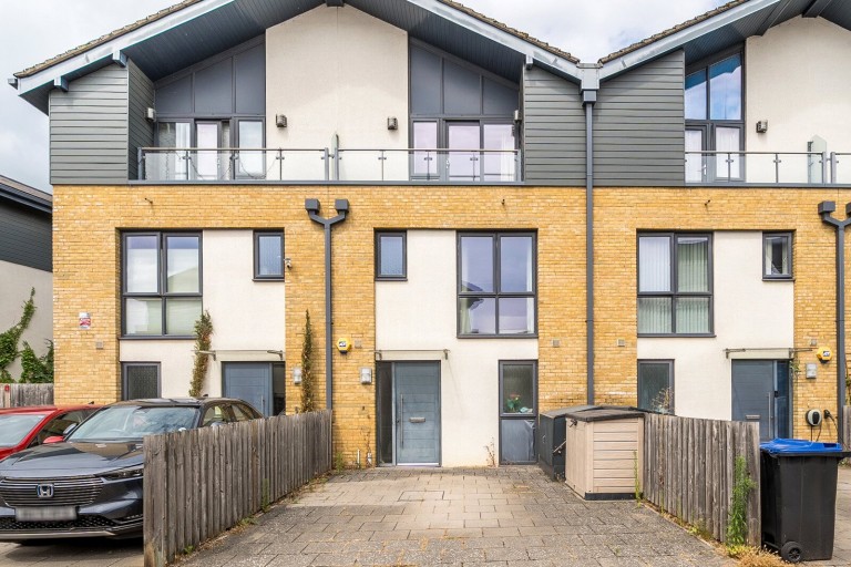 Images for Sycamore Avenue, Woking, Surrey