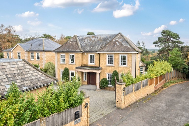 Images for Walkers Ridge, Camberley