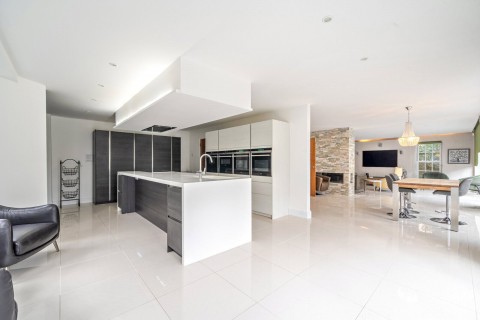 Click the photo for more details of Walkers Ridge, Camberley