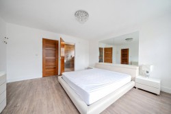 Images for Walkers Ridge, Camberley