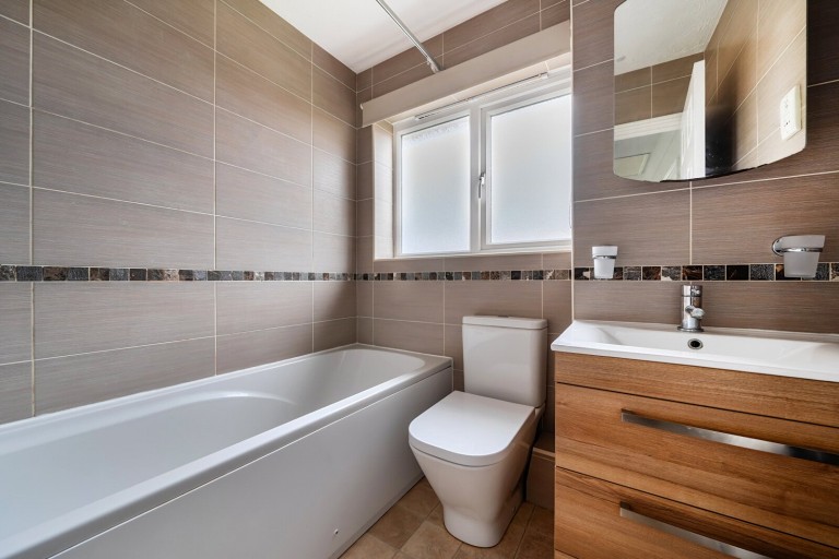 Images for Knaphill, Woking, Surrey