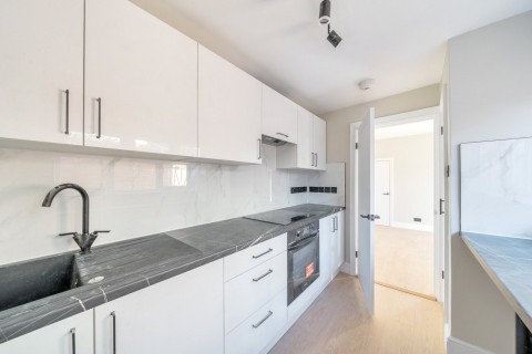 Click the photo for more details of Station Road, West Byfleet, Surrey