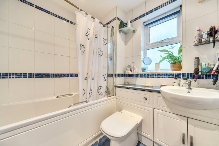 Images for Capstans Wharf, Woking