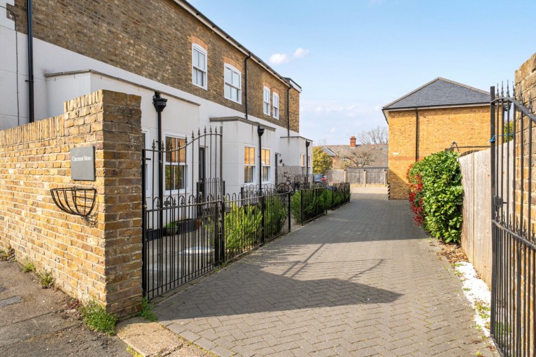 Click the photo for more details of West Byfleet, Surrey