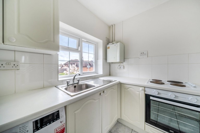 Images for Chobham, Woking, Surrey