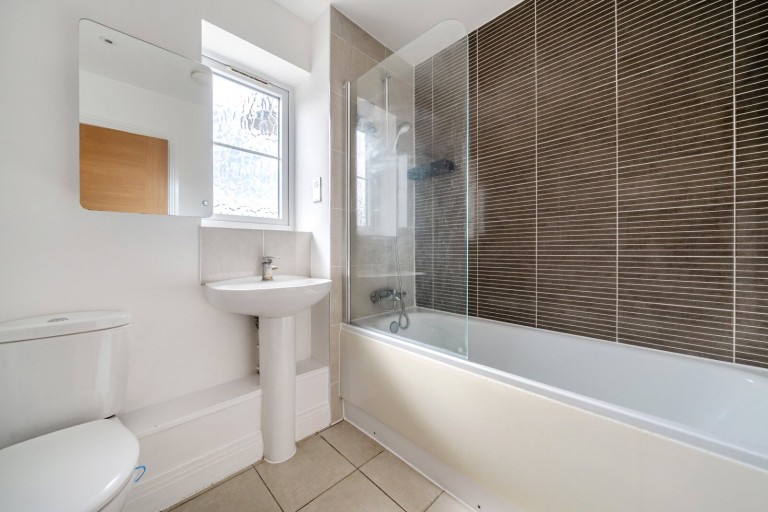 Images for Knaphill, Woking, Surrey