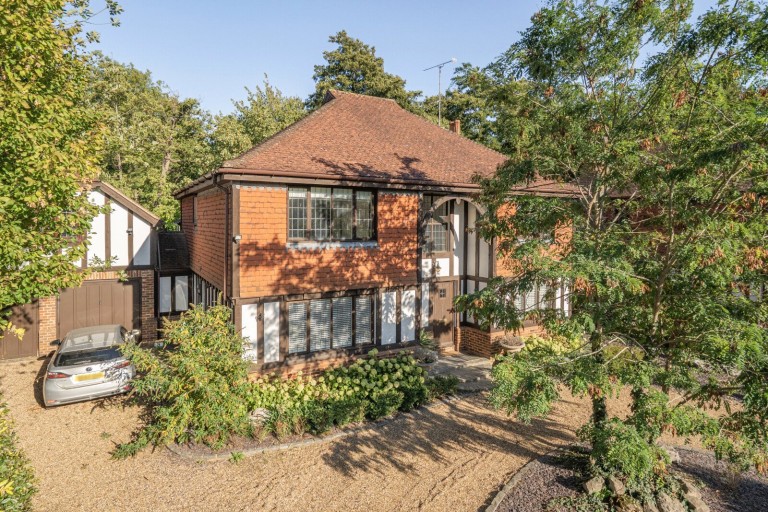 Images for Salisbury Place, West Byfleet, Surrey