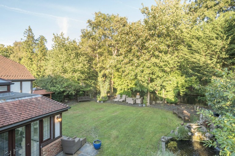 Images for Salisbury Place, West Byfleet, Surrey