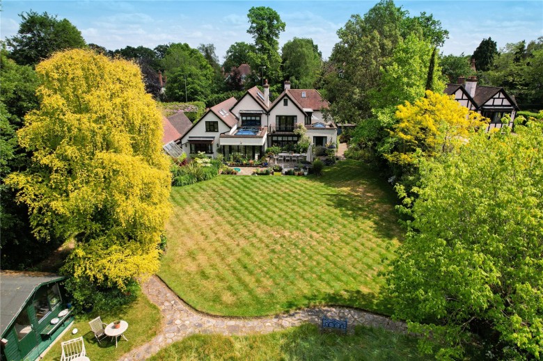 Click the photo for more details of Ashley Road, Walton-On-Thames, KT12