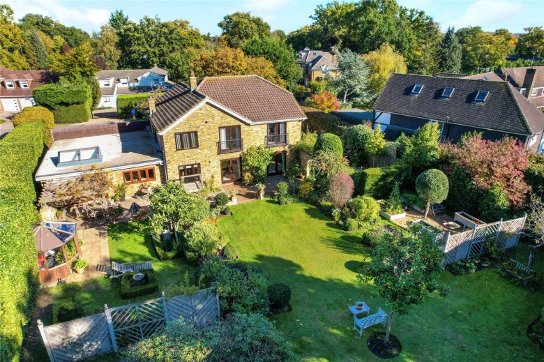 Click the photo for more details of Onslow Road, Burwood Park, Walton-On-Thames, KT12